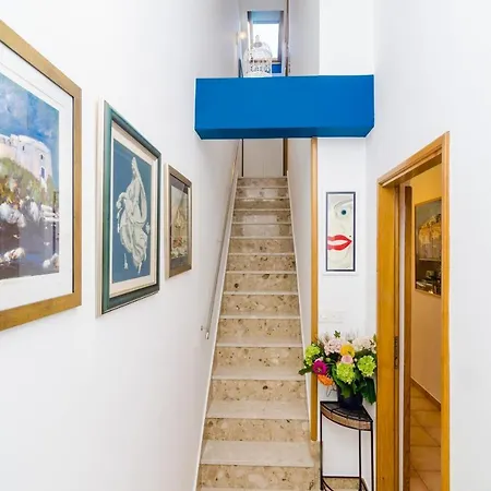 Appartement Swallow's Nest - One Bedroom With Balcony