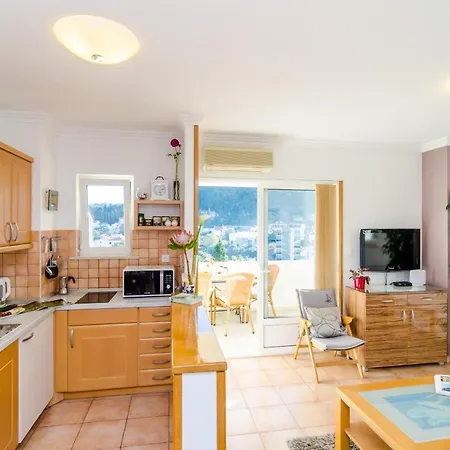 Swallow's Nest - One Bedroom With Balcony 公寓 *