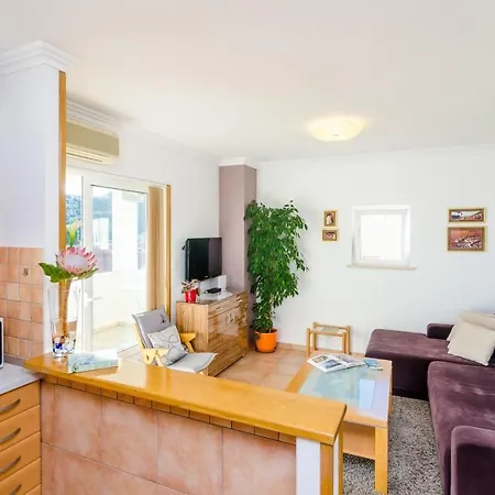 Swallow's Nest - One Bedroom With Balcony