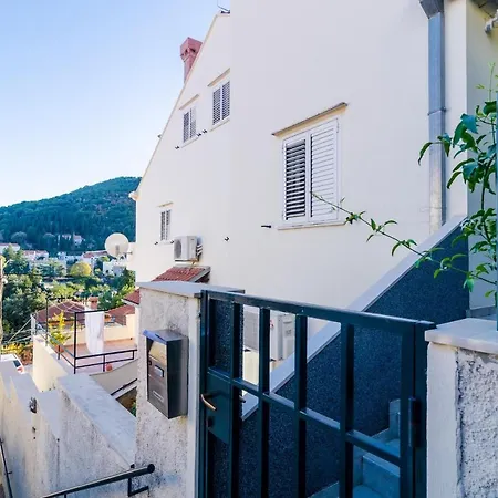Apartment Swallow's Nest - One Bedroom With Balcony Dubrovnik