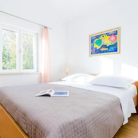 Apartment Swallow's Nest - One Bedroom With Balcony